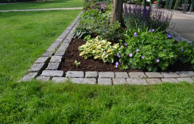 Concrete Landscape Curbing